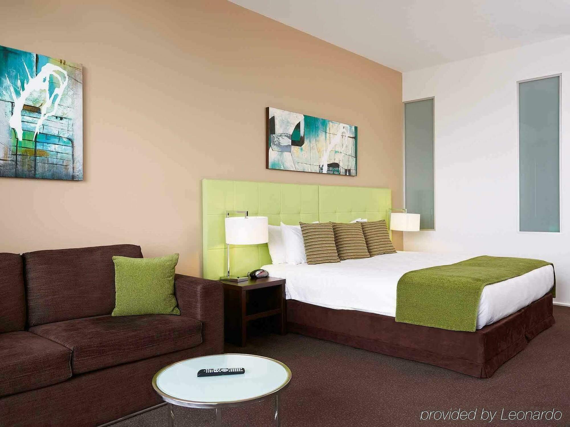 Grand Hotel And Apartments タウンズビル エクステリア 写真